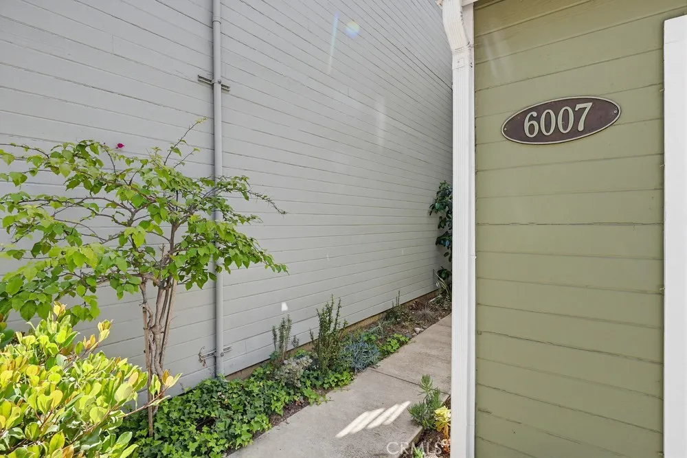 6007 Loynes 45, Long Beach, California 90803 — photo 4