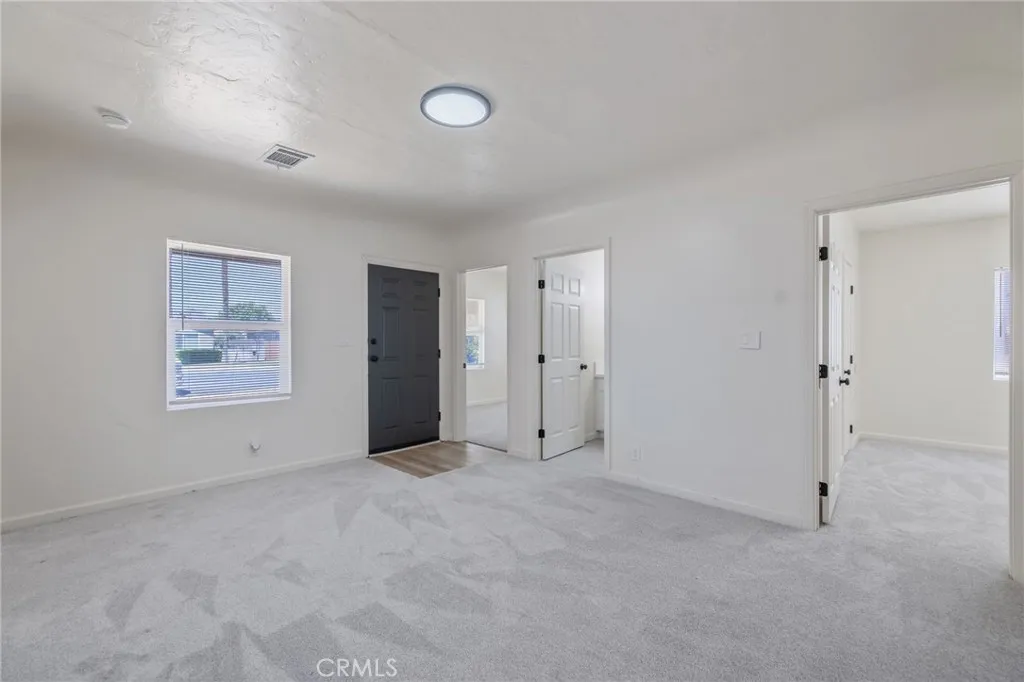 1114 N Conyer, Visalia, California 93291 — photo 5