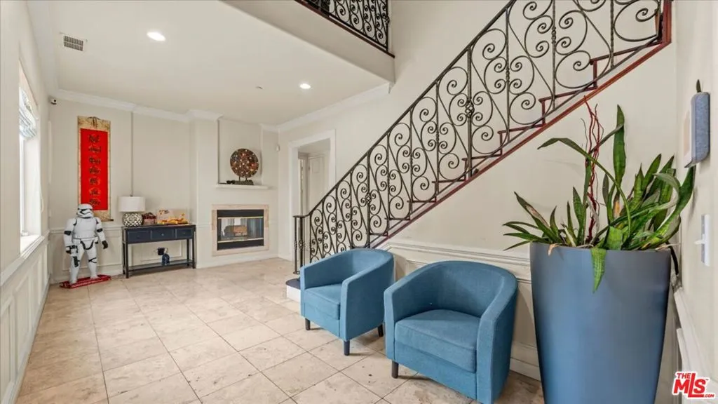 171 S Heath Terrace, Anaheim, California 92807 — photo 4