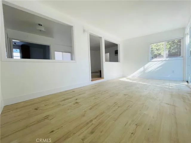 TV/Family Room