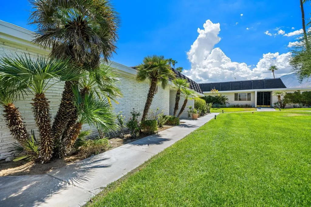 18-web-or-mls-JAJacarda_OPMG_0925_018