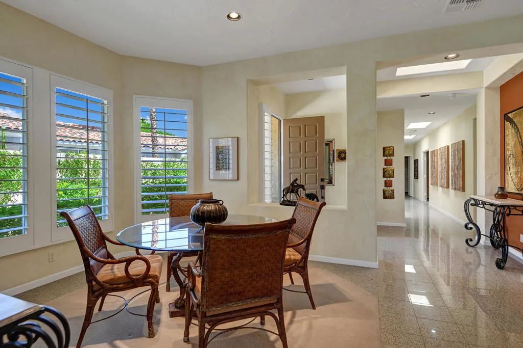 011DINING ROOM TO ENTRY HALL MLS