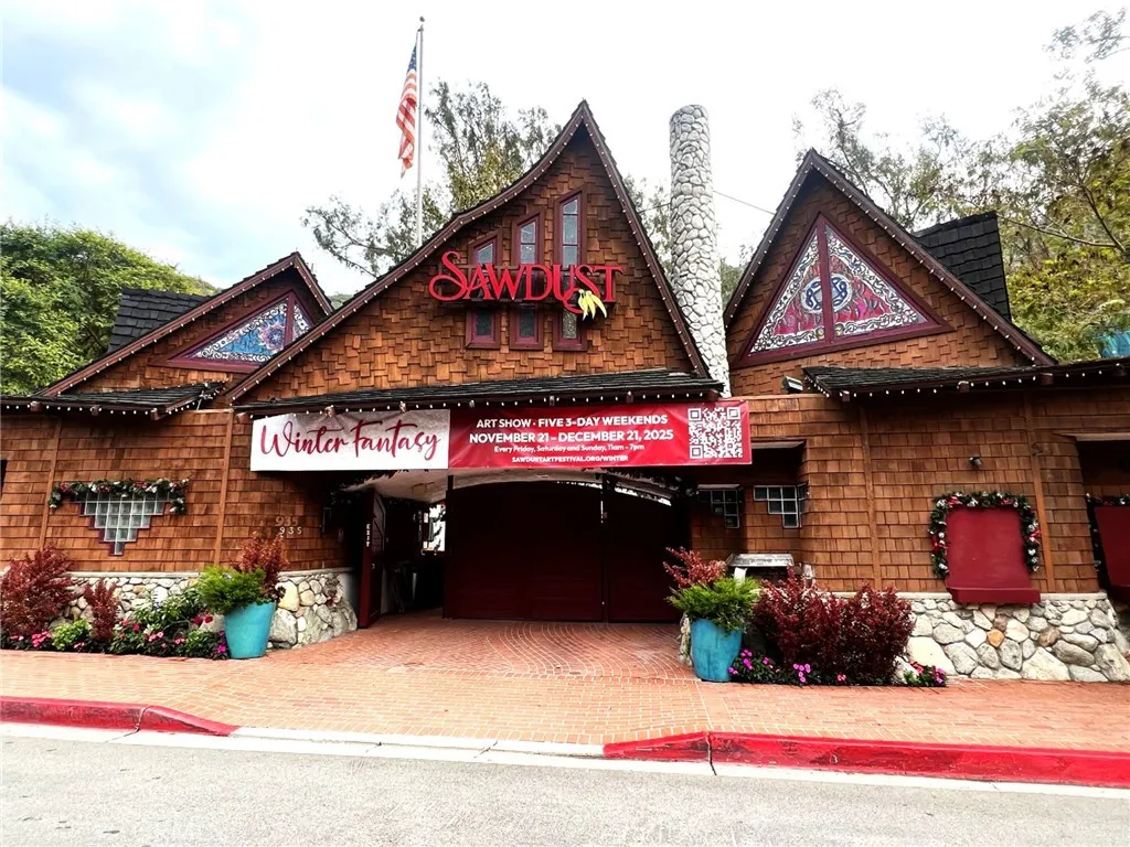 Sawdust Festival