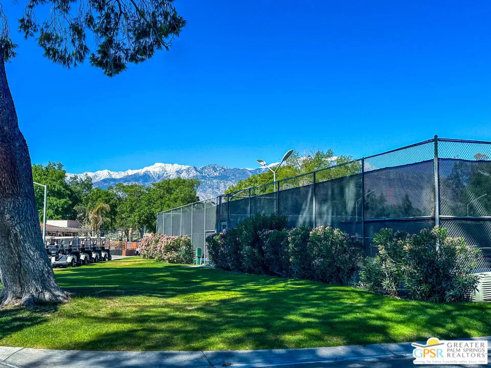 Mtn view from Tennis courts