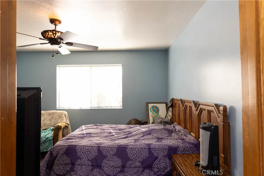3rd Bedroom w bathroom