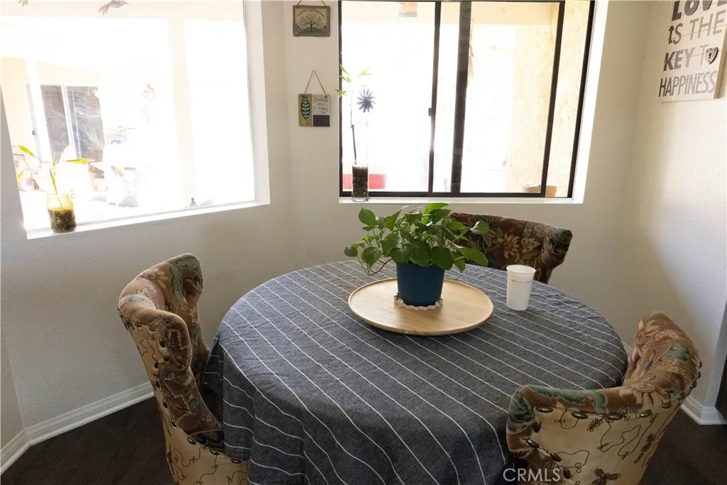 Kitchen nook