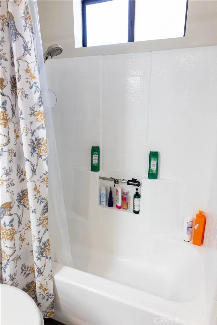 Bathroom next to Bedroom 1 & 2