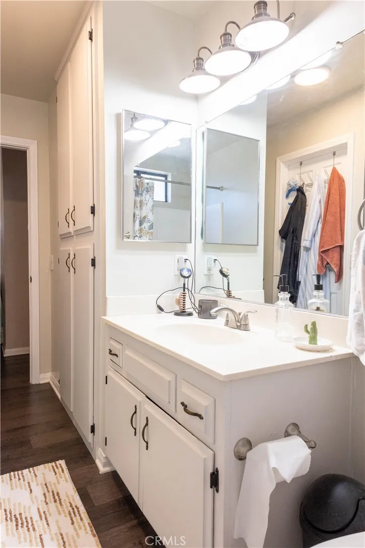 Bathroom next to Bedroom 1 & 2
