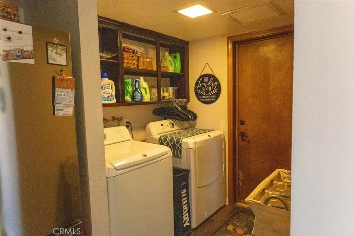 Laundry room off kitchen