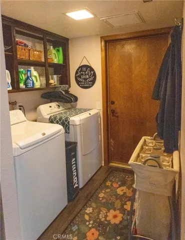Laundry room off kitchen