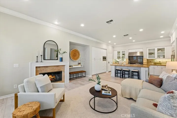 Open space family room and kitchen. Great for entertaining.