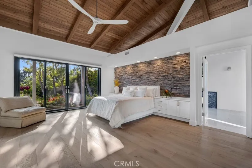 M Bedroom