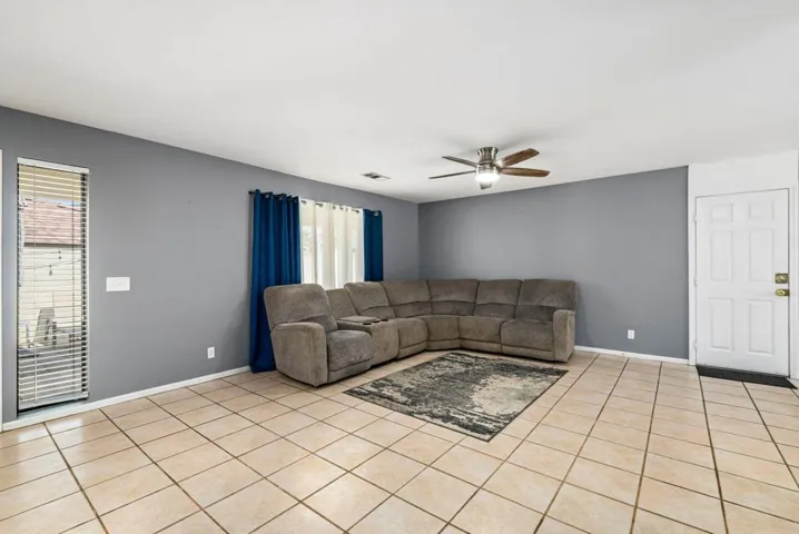 16-web-or-mls-JMEisenhower_OPMG_0326_027