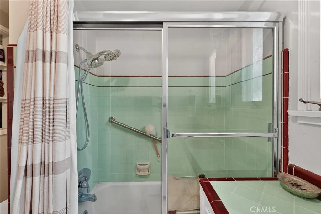 Main Bathroom Shower