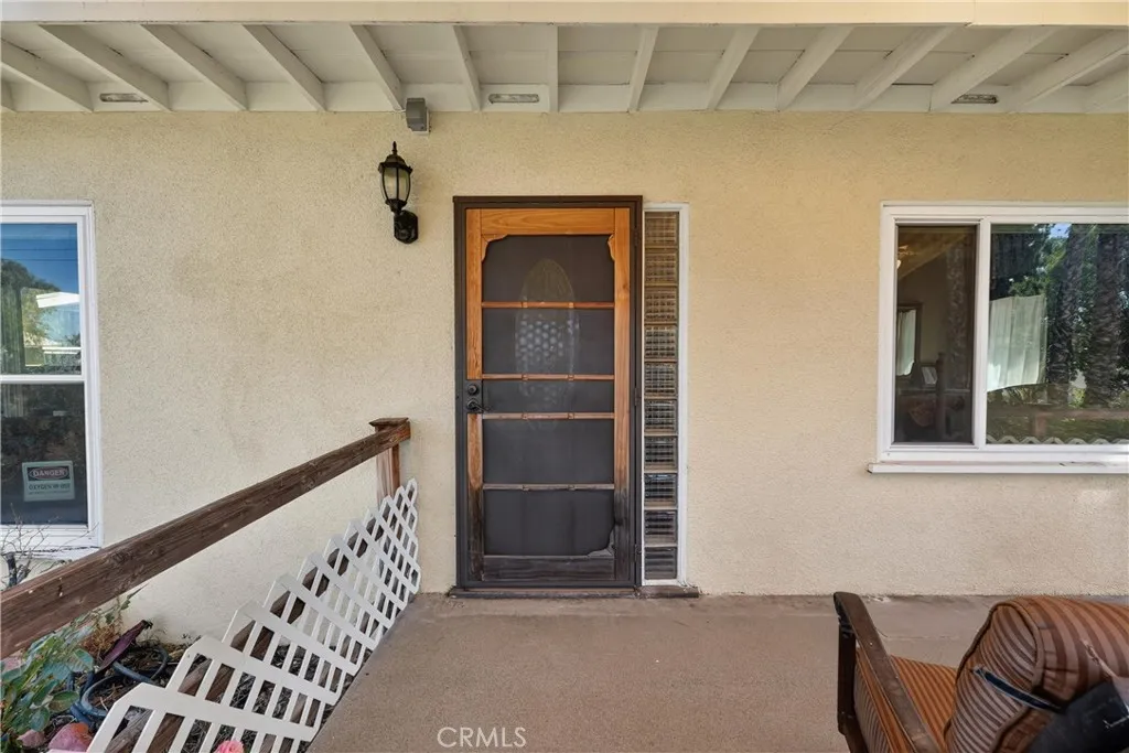 Front​​‌​​​​‌​​‌‌​​‌​​​‌‌​​​‌​​‌‌​​‌‌​​‌‌​​​​ Porch