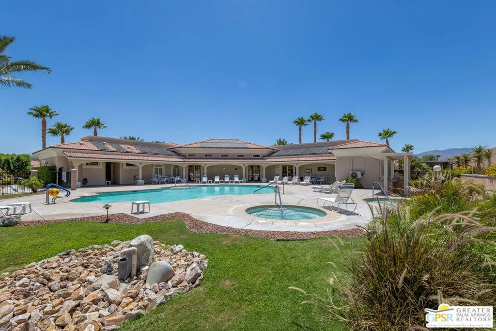 clubhouse pool