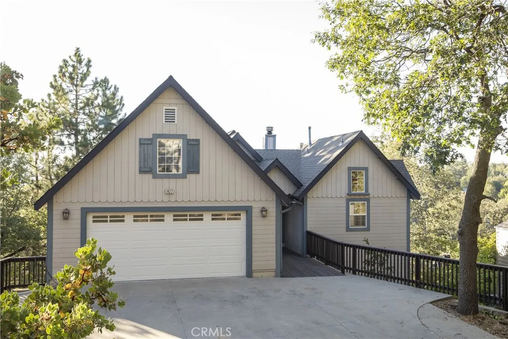 1477 Sequoia Dr