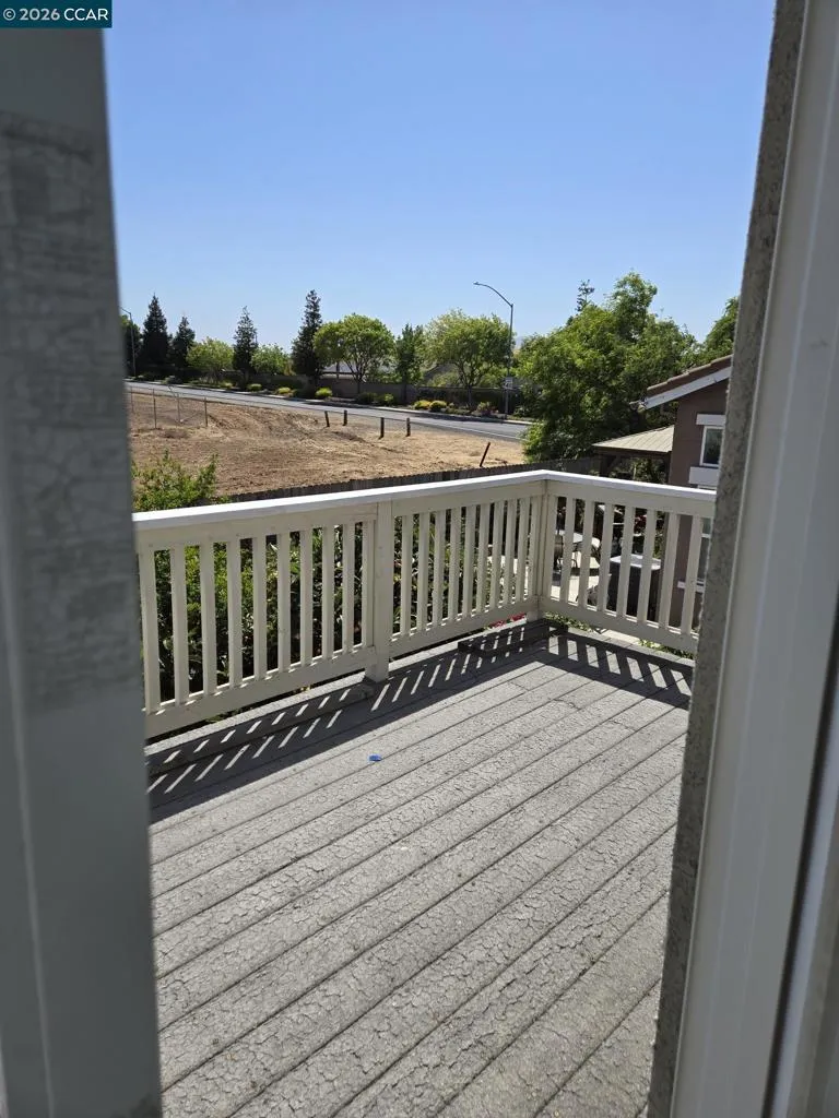 Master bedrm patio
