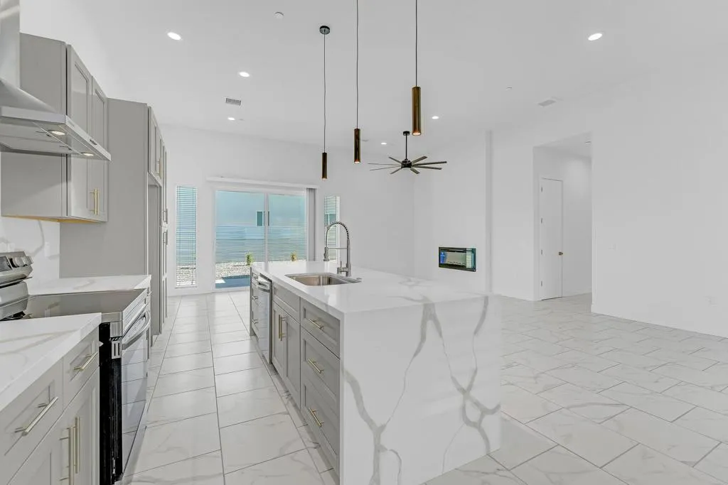 15480rambla-26