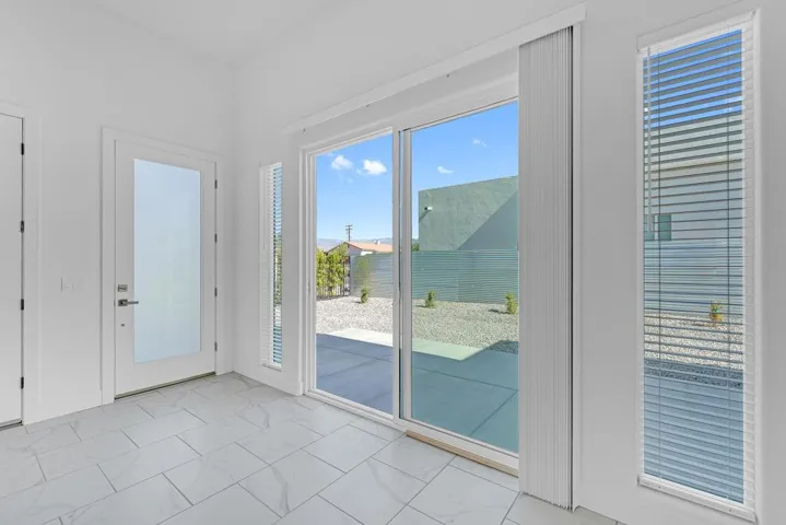 15480rambla-29