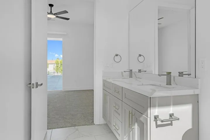 15480rambla-43