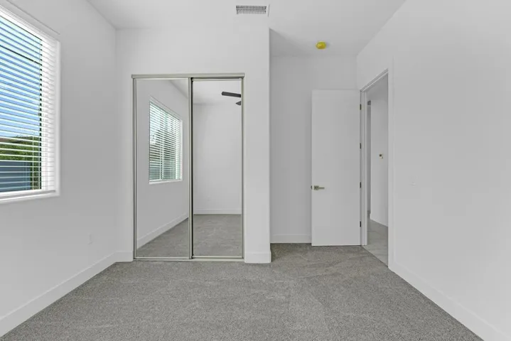 15480rambla-36