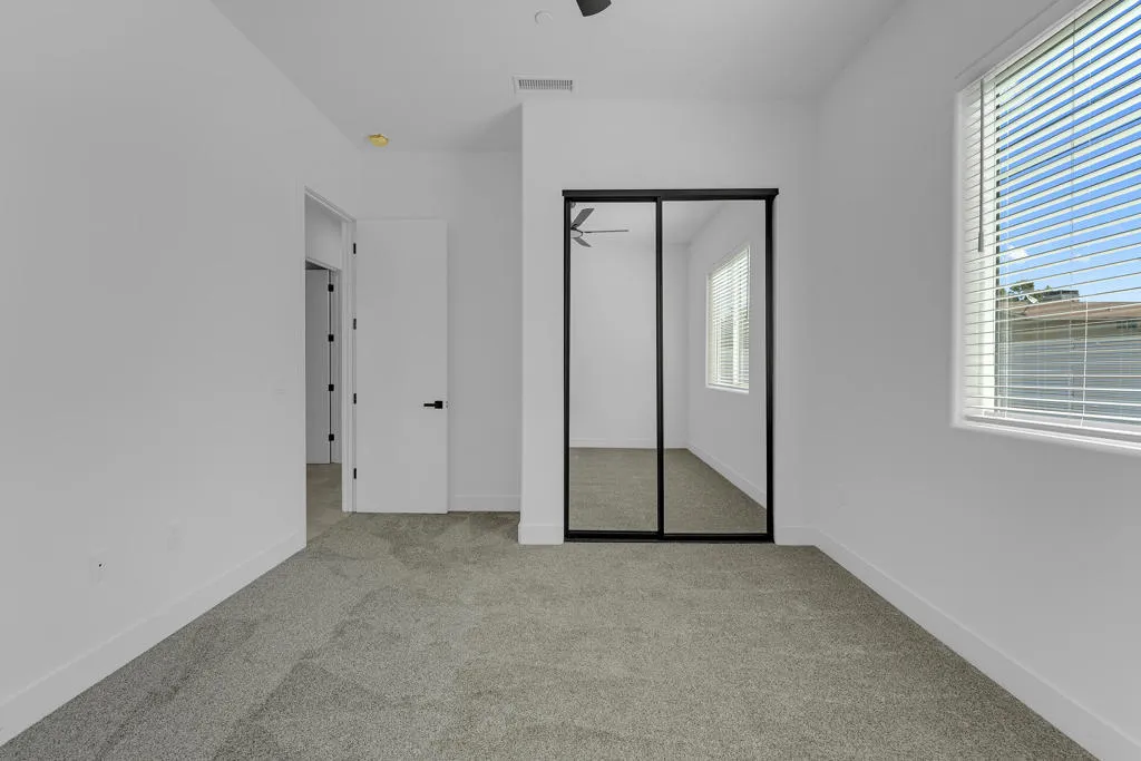 15464rambla-13
