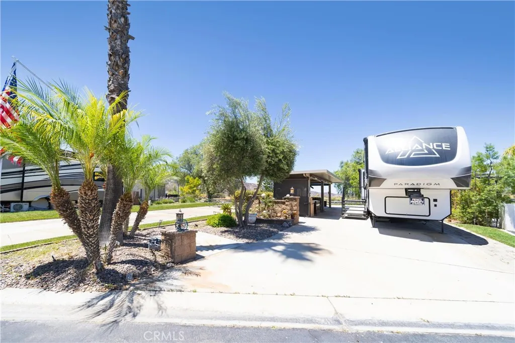 45525 Hwy 79 Site 575