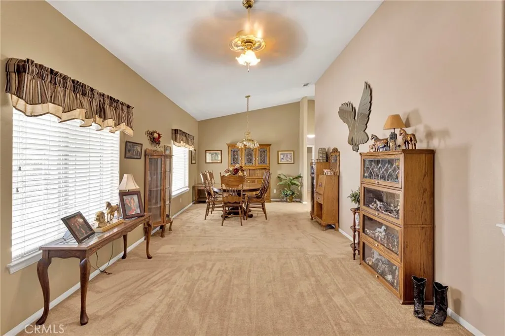 14570 Gayhead, Apple Valley, California 92307 — photo 5