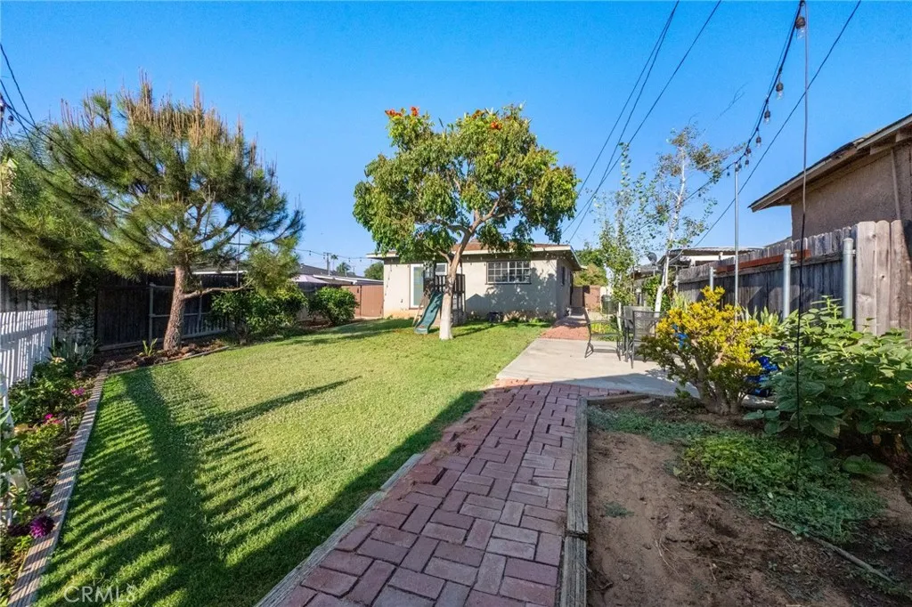 12237 Burgess, Whittier, California 90604 — photo 5