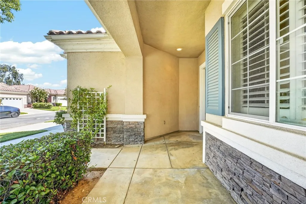 1730 N Forest Oaks, Beaumont, California 92223 — photo 5