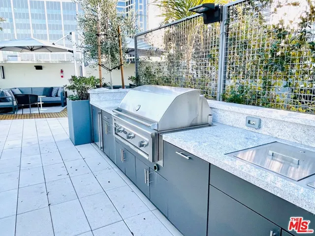 Roofdeck BBQ