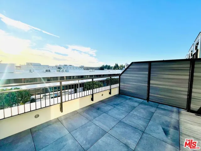 Master Terrace