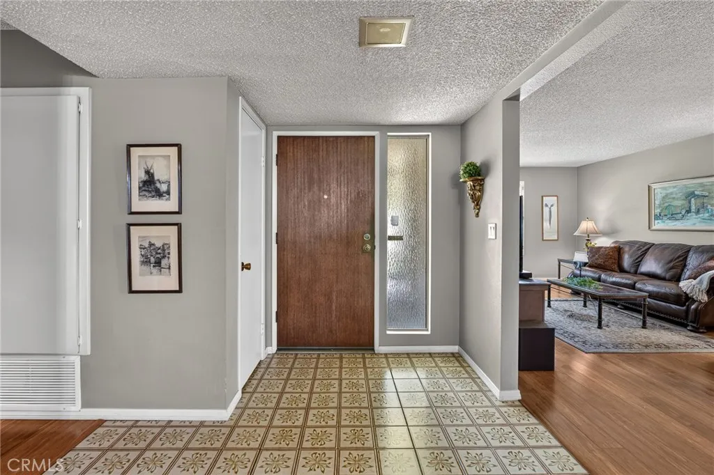 1422 Bella Vista, Redlands, California 92373 — photo 4