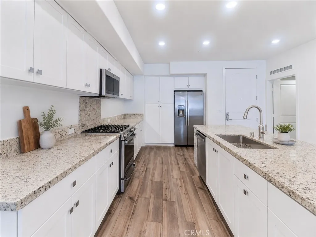 1879 S Union, Anaheim, California 92805 — photo 4
