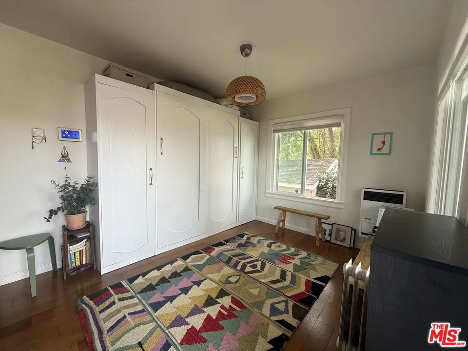 murphy bed up