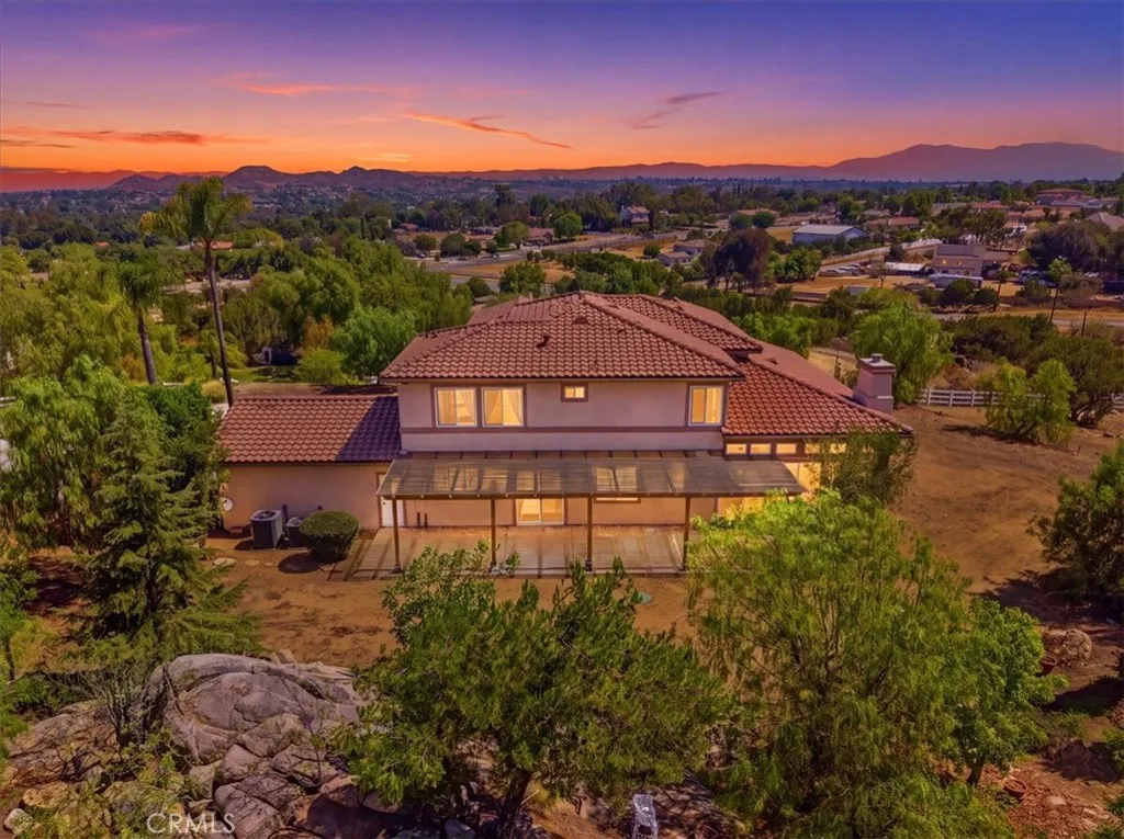 18902 Wildflower, Riverside, California 92504 — photo 5
