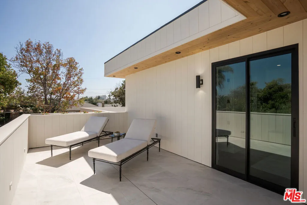 4432 Berryman Avenue, Culver City, California 90230 — photo 5