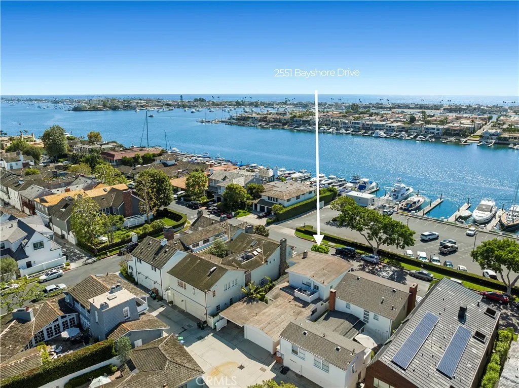 2551 Bayshore Dr