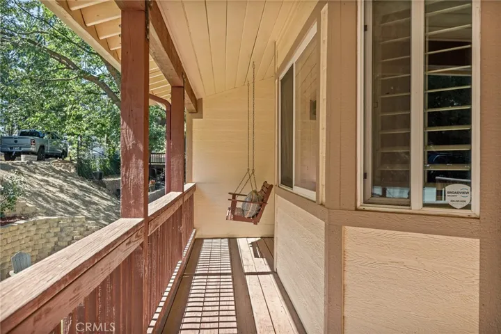 Covered front porch.