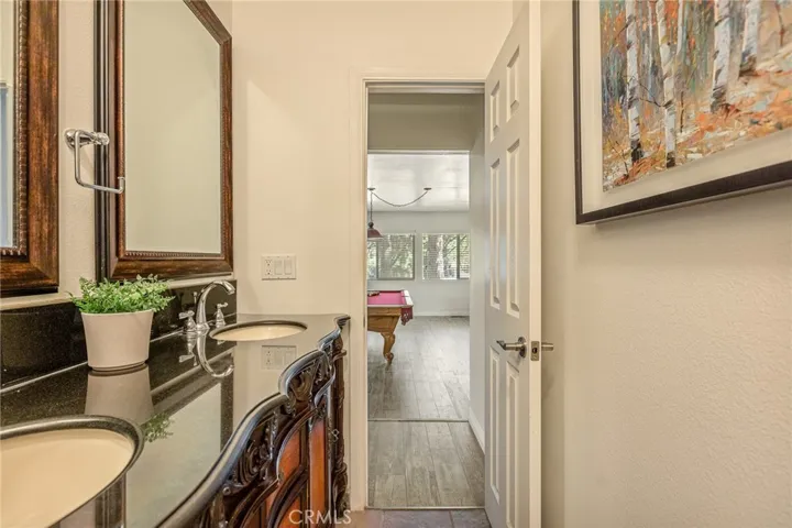 2nd floor bathroom.