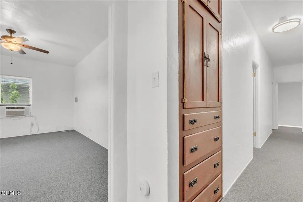 Hallway/Door to Bedroom