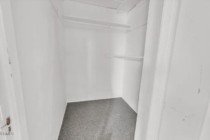 Closet Bedroom 2