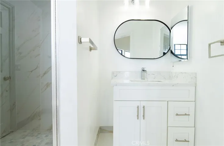 Jack & Jill bathroom