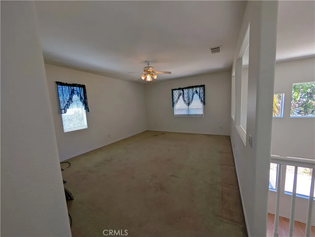 UPSTAIRS LO