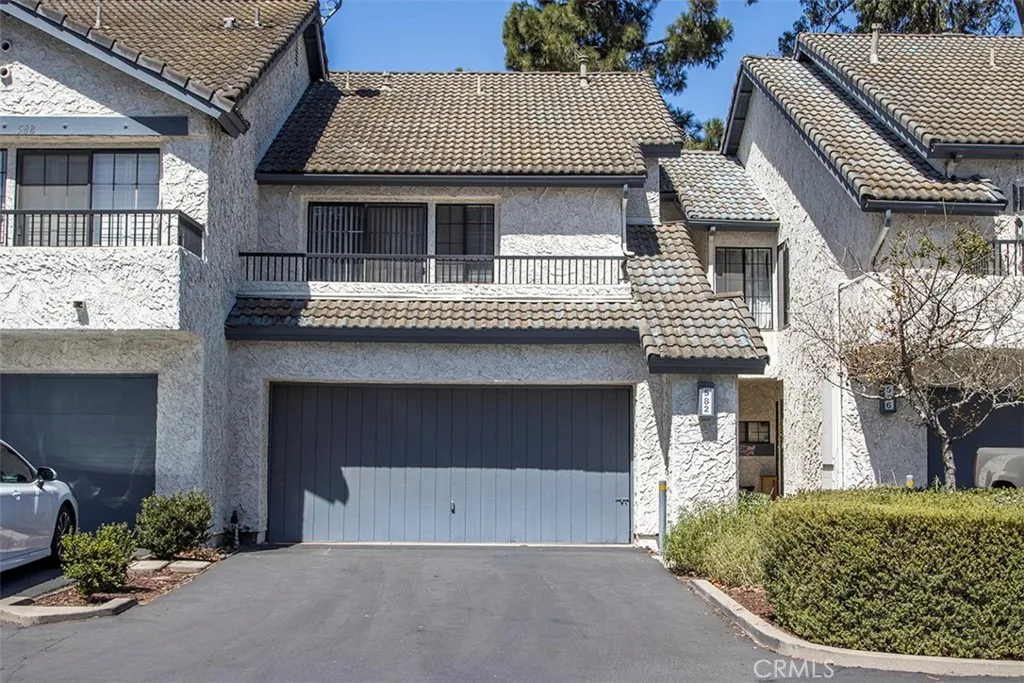 582 Northpoint Cir