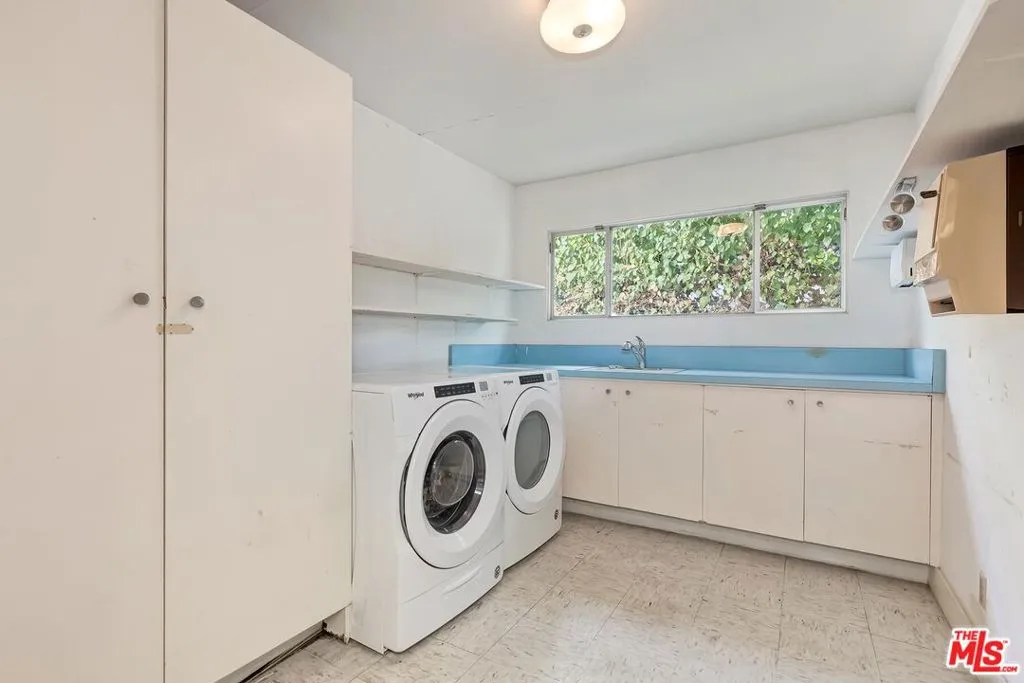 Lower Street Level Laundry Roo