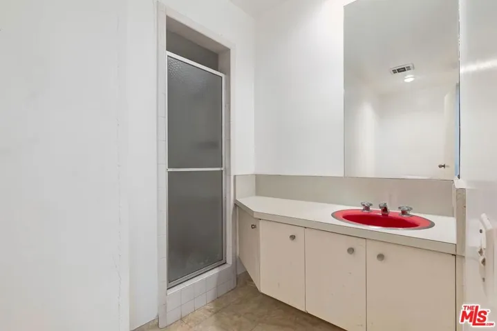 Lower Street Level Guest Bathr