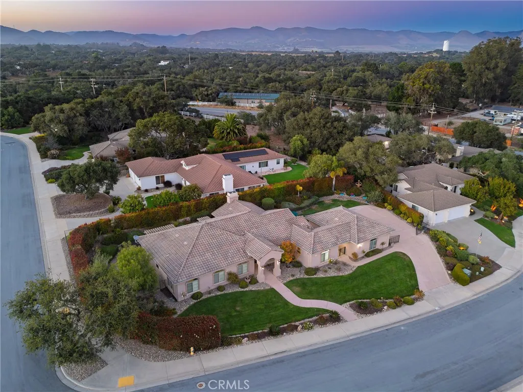 616 Misty Glen