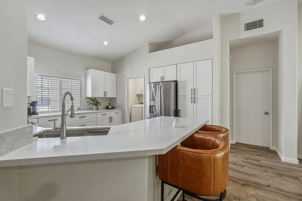 72466JuliaWay-11